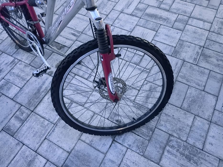 Vând Bicicleta            h