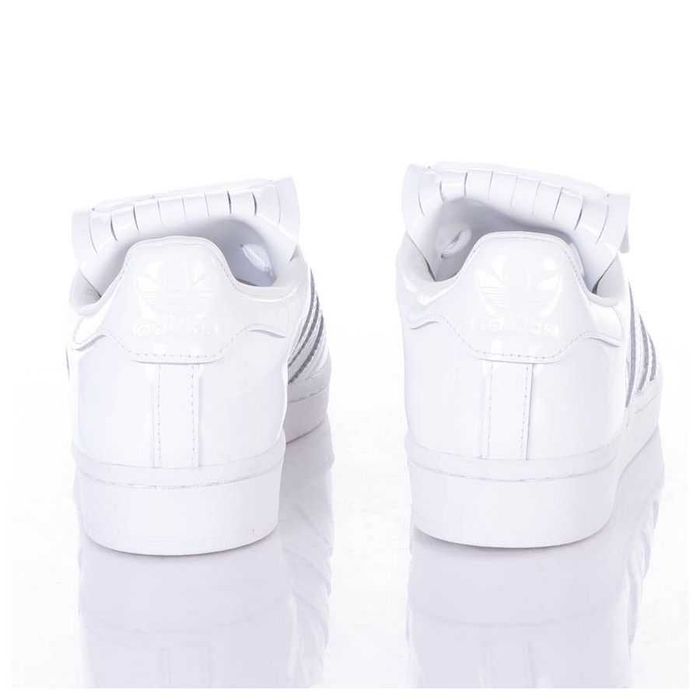 Оригинални Дамски обувки  ADIDAS SUPERSTAR размер EU38