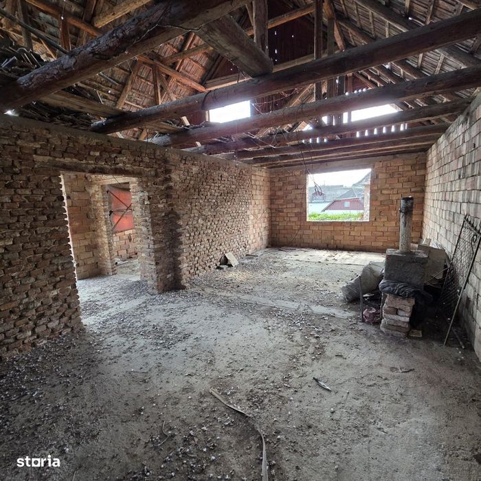 Casa individuala, 3 camere, zona Turda Noua