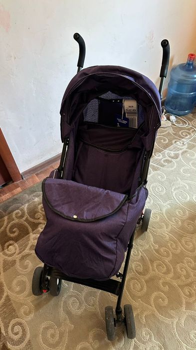 Кольяска сатылады.