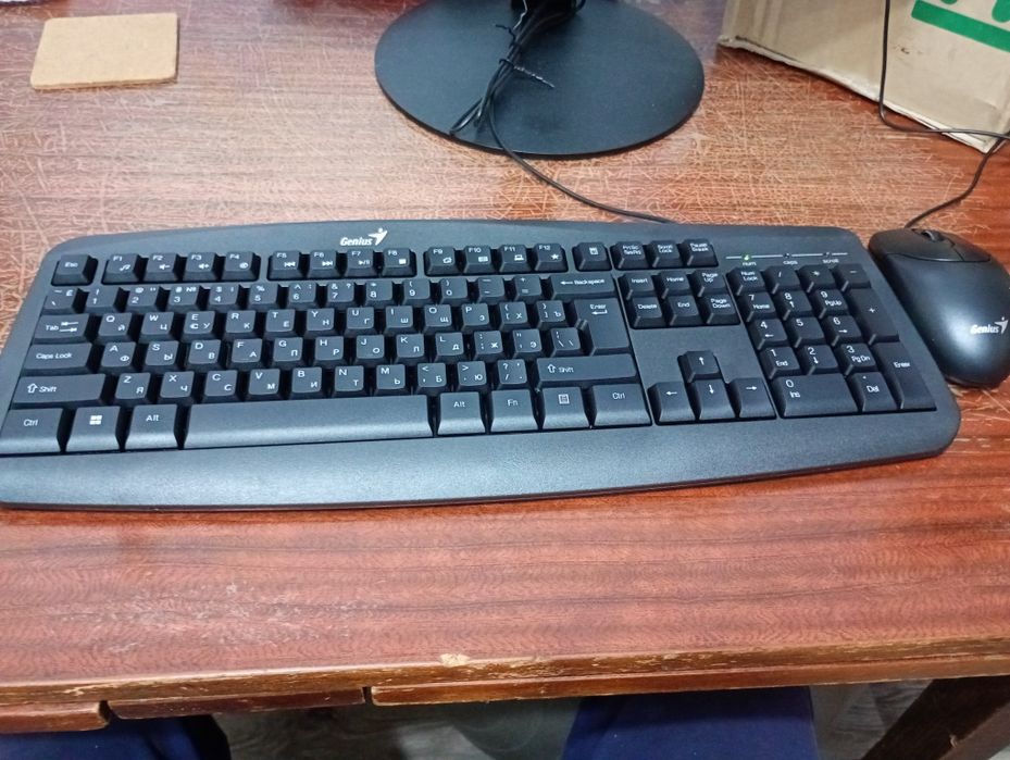 Моноблок Lenovo Thinkcentre M820z