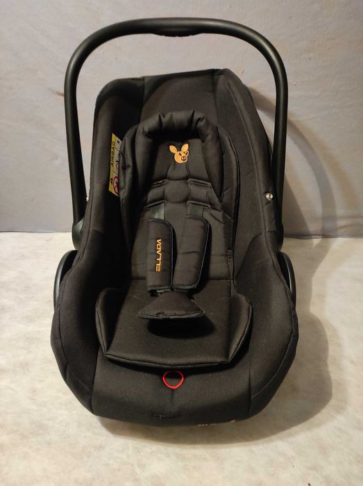 Детско кошче за бебе-за ръчно пренасяне и за кола.