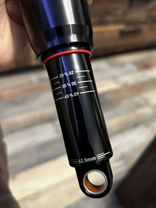 Заден шок RockShox Super deluxe select+ (205x62,5 trunion)