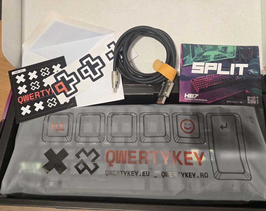 Tastatura mecanica wireless QwertKey H87