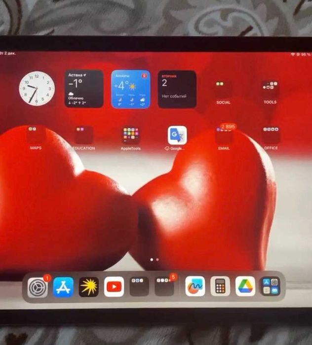 iPad 32 GB Space Gray в отличном состоянии