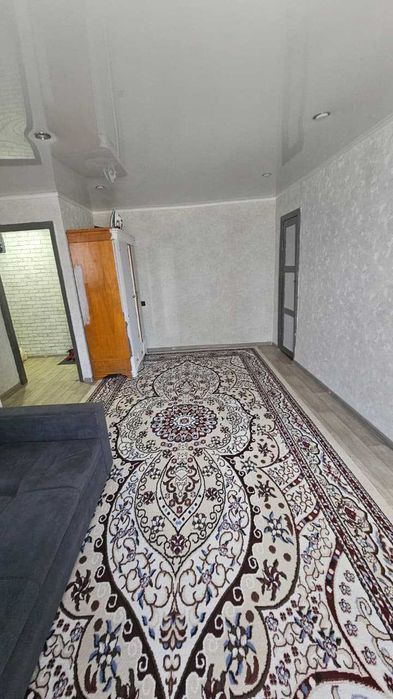 продам 2 ух ком кв. 10500