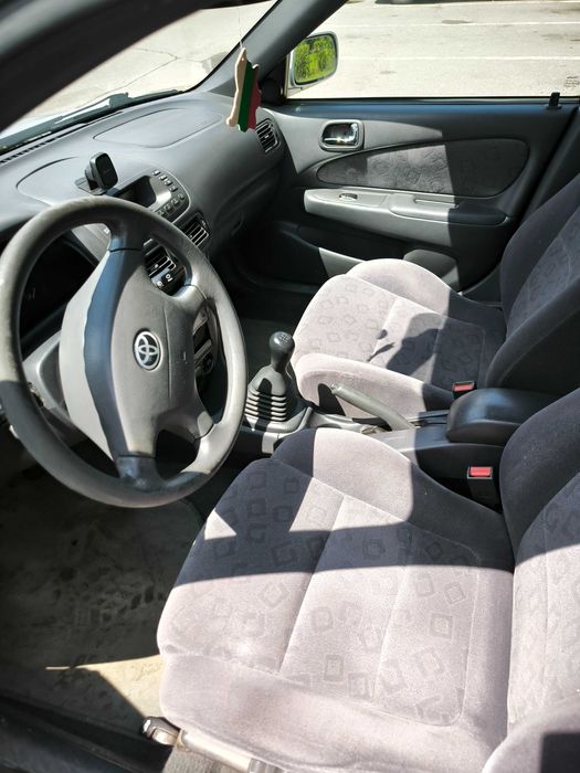 Toyota corolla 1.6; 110 к.с;  2000год.