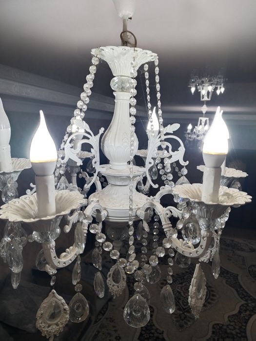 Люстра 2шт в хорошем состоянии