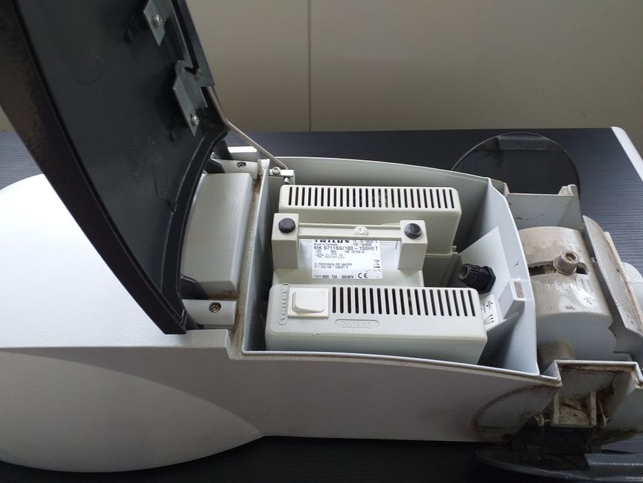 Улично осветление / улични лампи / осветителни тела / Trilux MK9711