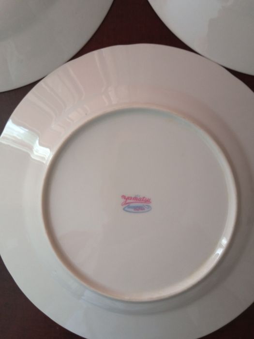 Фарфоровые тарелки Японские