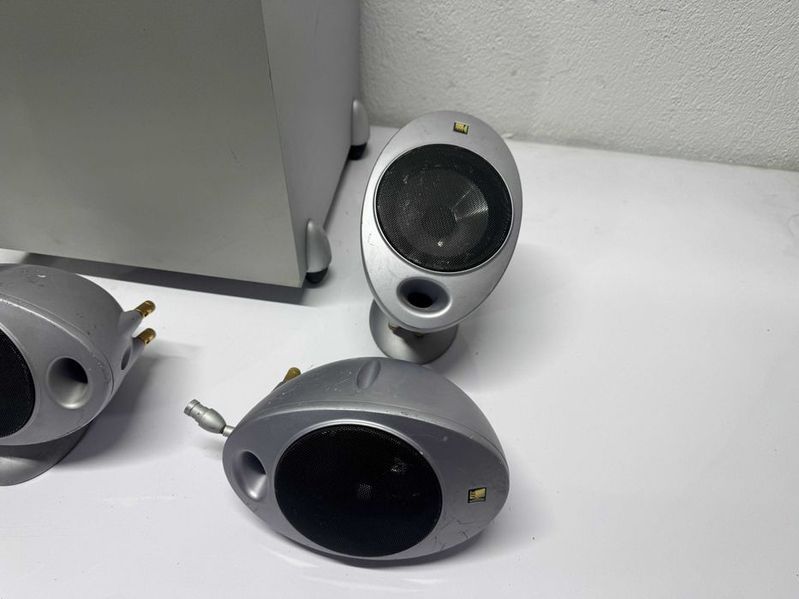 Буфер / субуфер с тонколони - Kef PSW2010/HTS2001