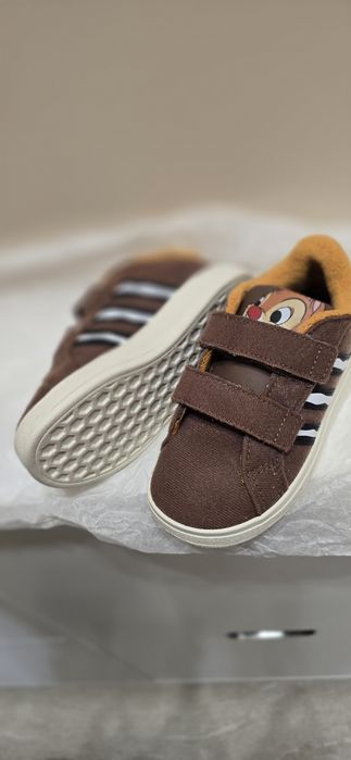 Adidas маратонки 25 номер - като нови Disney серия