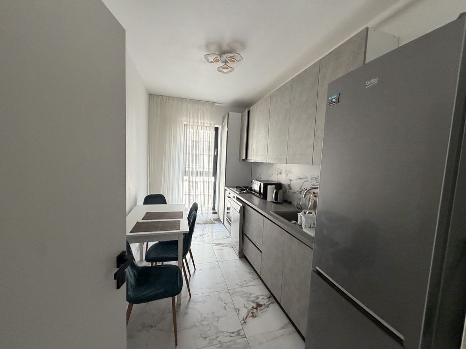 Apartament cu 2 camere de închiriat sector 6