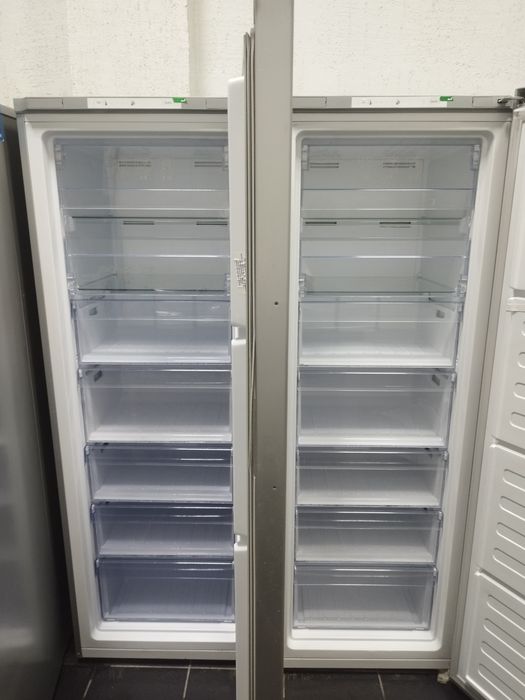 Продам морозильную камеру 290л