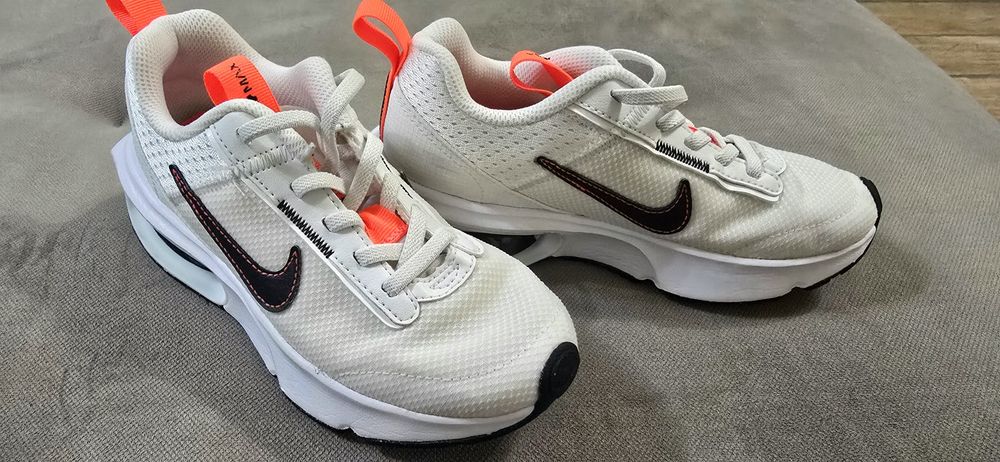 Nike Air Max Intrlk Lite