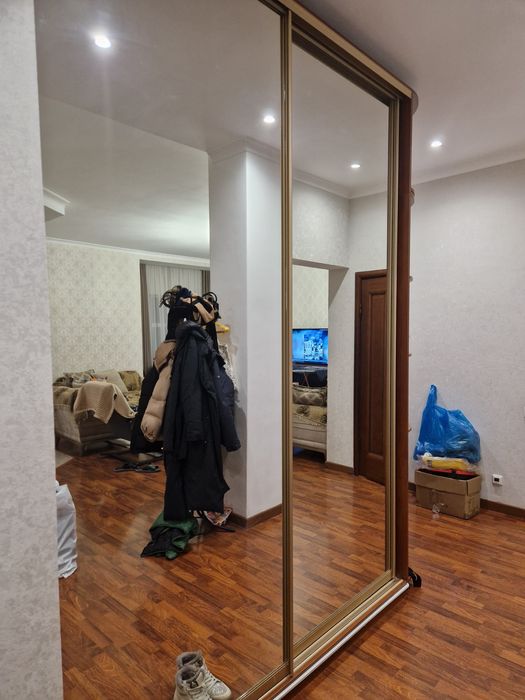 Продам шкаф купе в прихожую