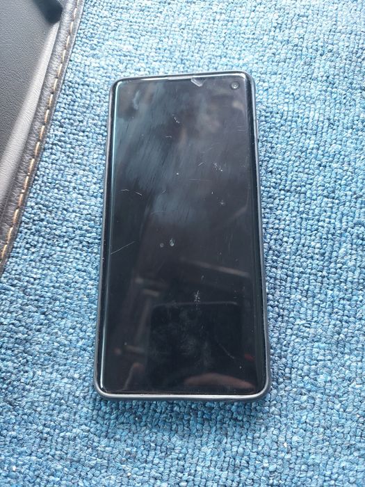 Samsung s10 sotiladi