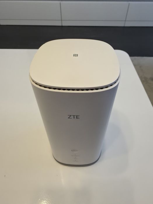 Router 5G ZTE MC888 Pro – Super Viteză, Deblocat orice rețea