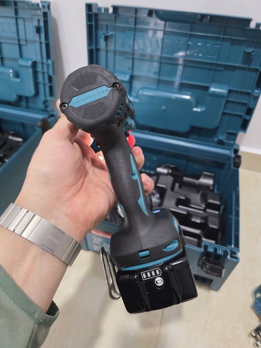 Autofiletanta Pistol impact Makita DTW 301