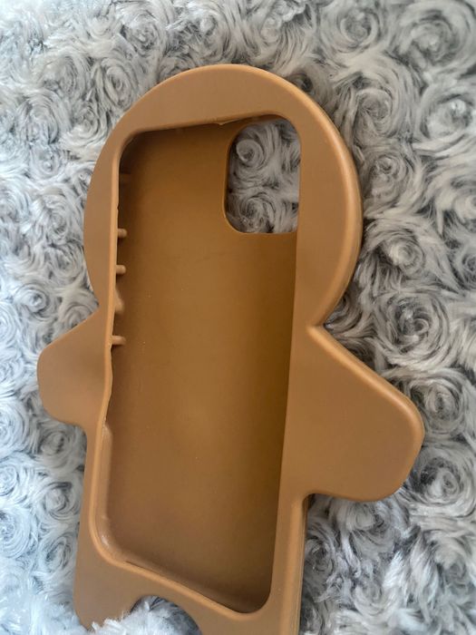 Калъфи за iPhone 11