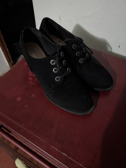 Продам  срочно обувь