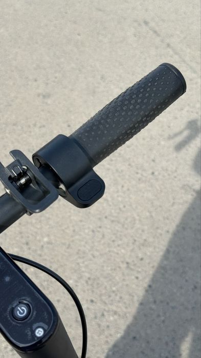 Электросамокат Аова