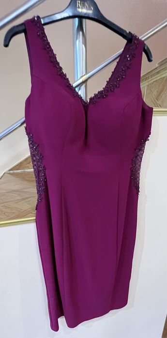 Официална рокла