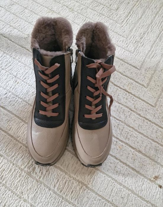 Продам турецкий кожаный обувь.