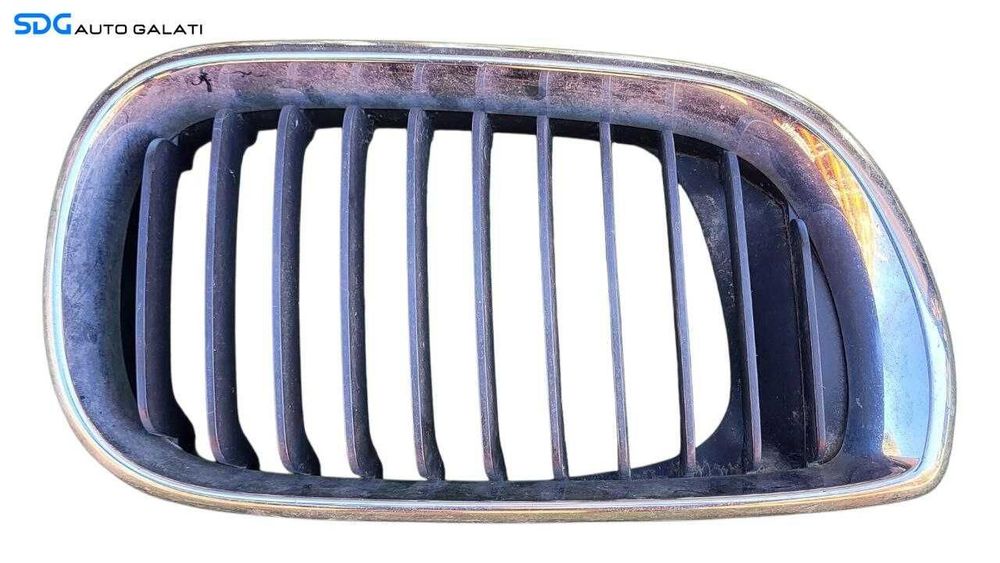 Grila Gura Dreapta Aer Capota Ventilatie Aerisire Radiatoare BMW Seria 3 E46 1998 - 2005 Cod 5113-7072130 [L7938]