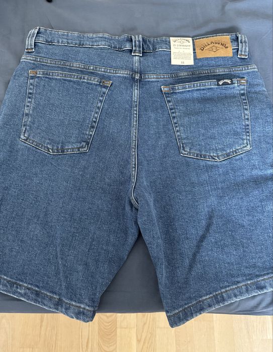 Short blug billabong 33 pantaloni scurti