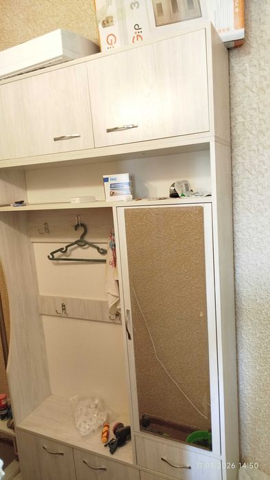 Продам прихожую / шкаф для коридора