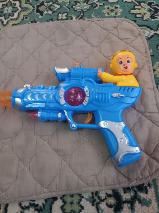 Продам  детские  игрушки.