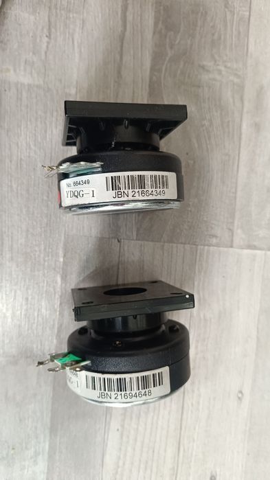 Срочно продается Твиттер 50w