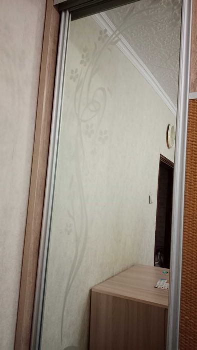 Продаю шкаф купе