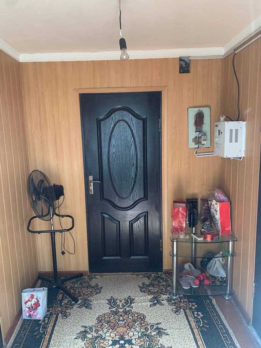 Sergelida hovli, 2.4 sotix, 4 xona