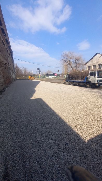 Услуги с Багер,Бобкат,Челен товарач,