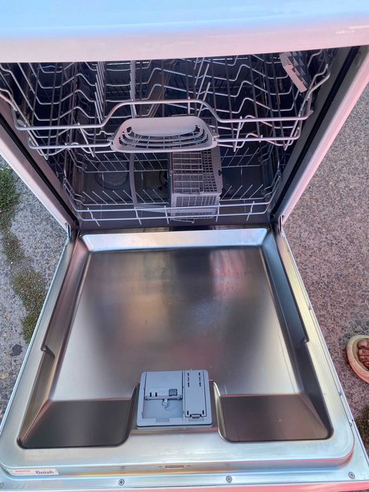 Masina de spalat vase Bosch independenta