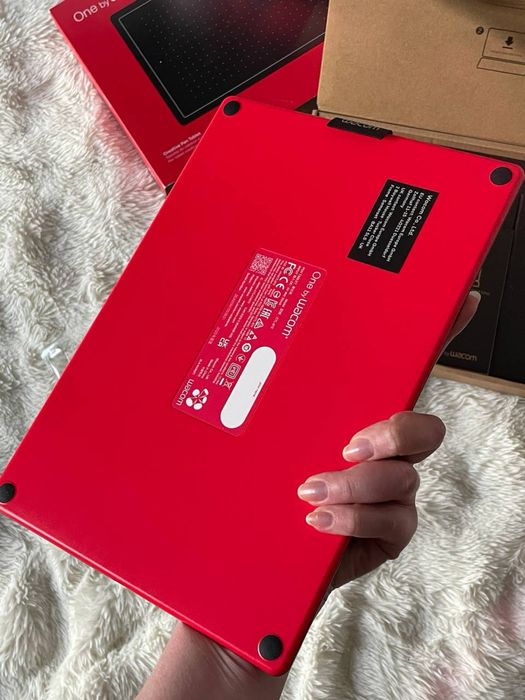 Графический планшет one wacom ctl 672
