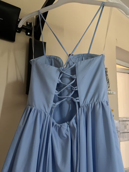 Продам нежно голубое платье