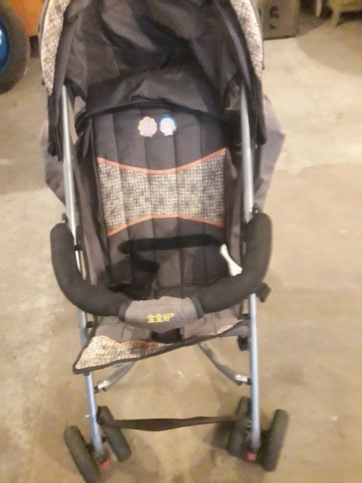 Продам детскую коляску