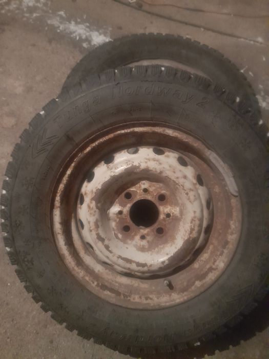 Продам зимние автошины