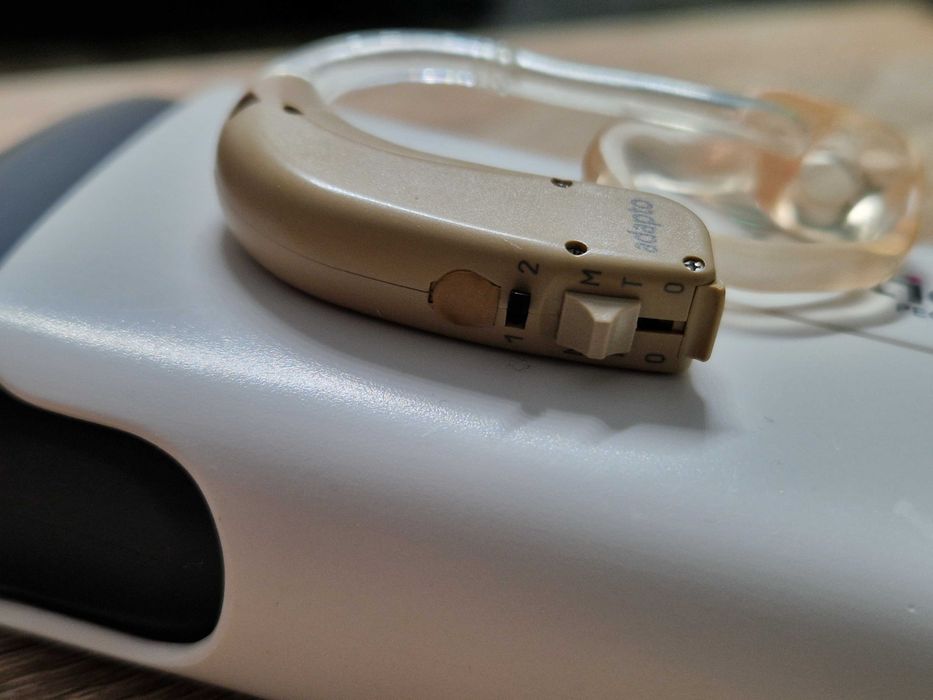 Aparat Auditiv OTICON Adapto, Denmark, Stanga.