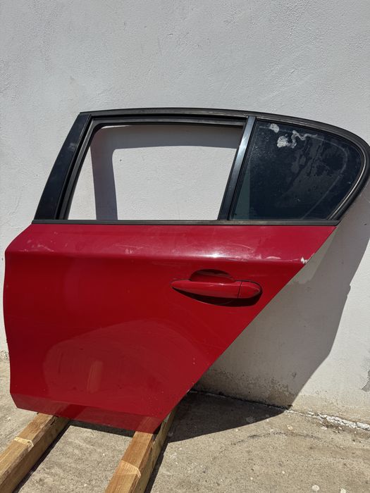 Usa stanga spate bmw seria 1 e87 2003-2013