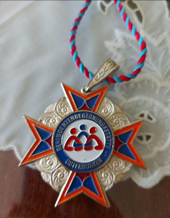 Метални  плакети, пакет от 17 броя