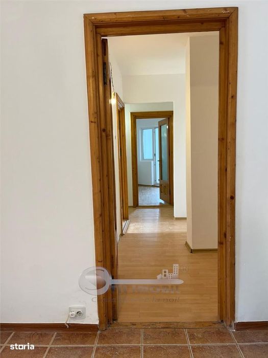 Apartament 3 camere decomandat- NICOLINA