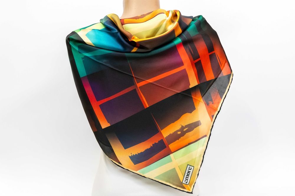 Елегантен дамски шал AMORE Donatella, 90смх90см