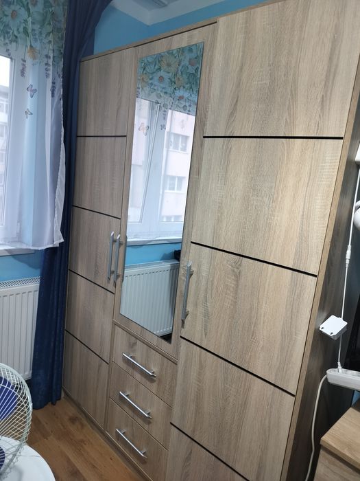 Dormitor single cu pat somiera electrica