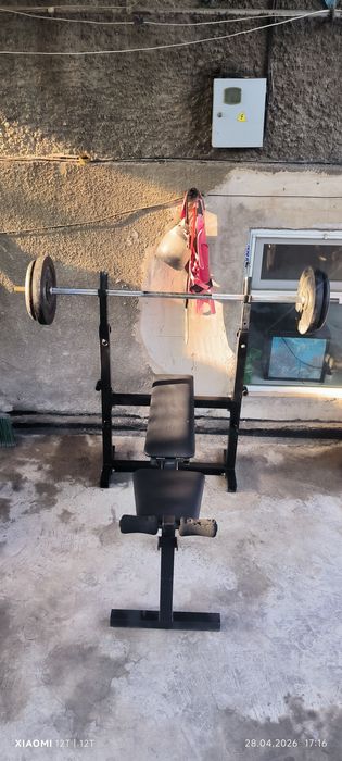 Скамья для жима + штанга блины