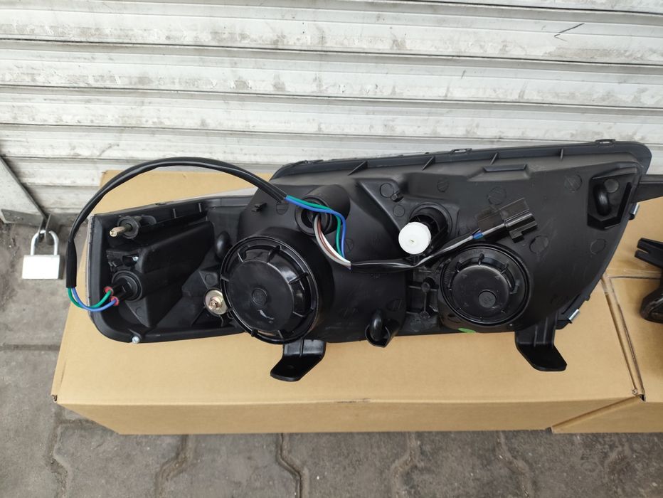 Фара Алмера класик