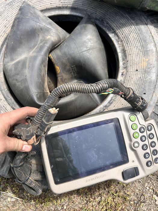 Запчасти трактора John Deere